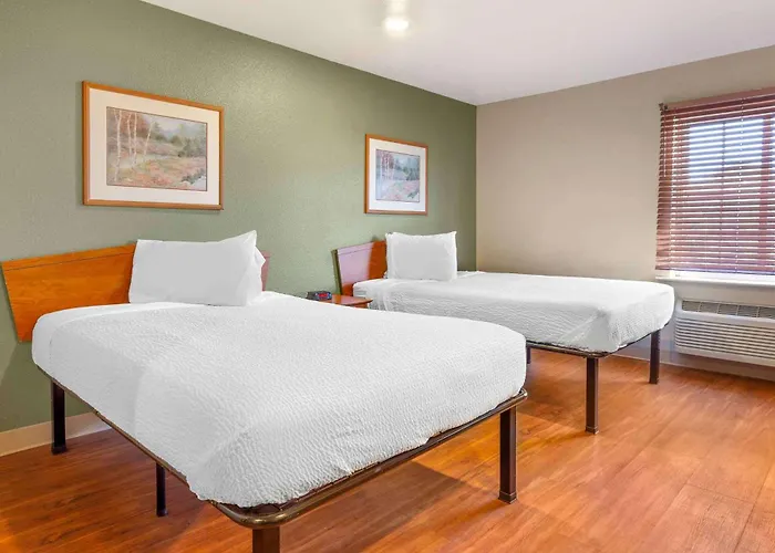 Extended Stay America Select Suites - Wilmington - West
